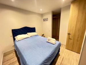 Penthouse in Zona T with Rooftop Pool, Sauna & Gym