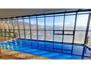 Rooftop Apartment in Zona T With Pool, Sauna & Gym