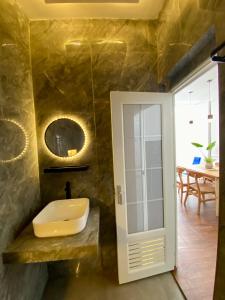 Vila Saqeena Jogja Private Villa with Mini Pool