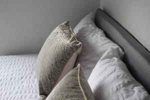 SHM Stays NECAirport M6 Free Parking Available