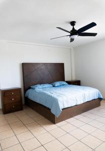 3 bedroom apartment 5 beds l 2,5 bathrooms l 2 cars