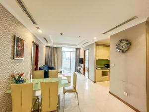 Vinhomes Central Park - 3BR