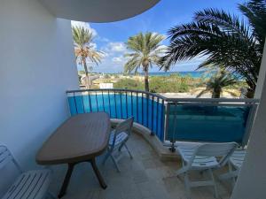 skin standing apartment