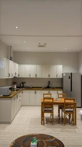 ملاذك الهادي قرب الكورنيش