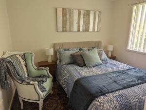 Birdsong Central, North Beach