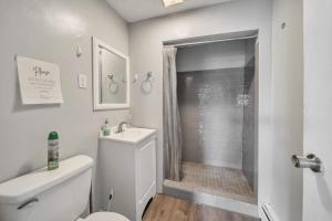 Cozy One Bedroom Suite