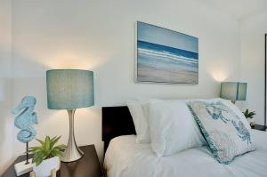 Beach Escape One Block from the Beach