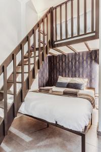 Spacious Loft near Luxembourg Garden