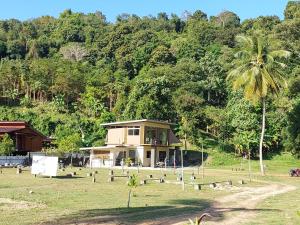 Tha Khao Beach House - Koh Yao Noi, no swimming pool