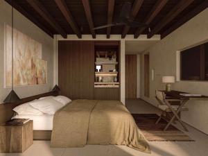 Luura Paros Cliff, Morgans Originals