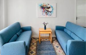 Awesome Home In Bredaryd With Kitchen