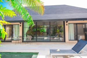 Amazing Private Pool Villa 2BR in Seminyak Bali