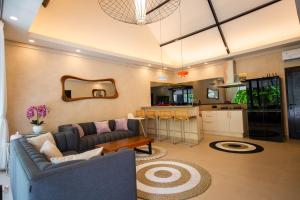 Amazing Private Pool Villa 2BR in Seminyak Bali