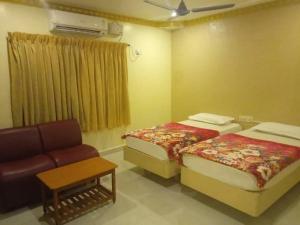 krishna tourist home