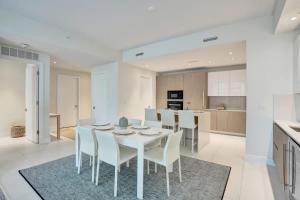 Luxury Ocean View 2BR