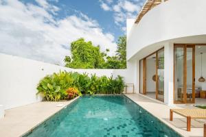Tropical 3BR Beach Villa Amaya by Orivista