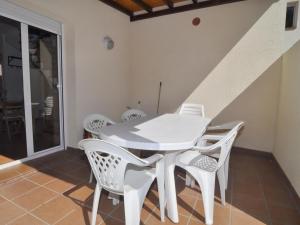 Casa con Piscina Privada y WIFI a 850m de la Playa, Torroella de Montgrí - HISP-7-2