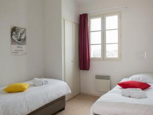 Maison avec Terrasse - 3 Chambres pour 6 Personnes, Jardin - API-1-52-1370