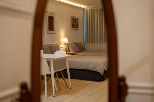 Direct Elevator to Hongdae Station, NEW Residence by 13yr Superhost