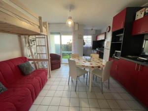 Appartement T2 rénové, 5 pers, animaux admis, Port Crouesty - FR-1-775-71