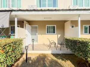 Donkaew minimalist townhouse