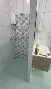 Patong Sea view Cozy Tiny Private unit with Traditional Breakfast