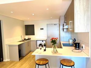 Lovely One Bedroom Bliss