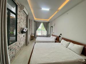 HUE 75 RIVER SIDE Homestay