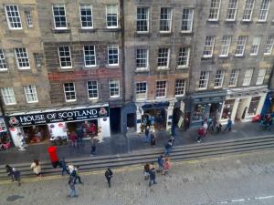 Crest of Edinburgh, 217 High street, The Royal Mile, Edinburgh, EH1 1PE, Scotland.