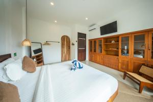 Modern and Quiet 2BR Villa in Seminyak Central with Private Pool