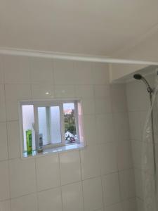 Descansa en playa pelluco