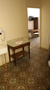 Hotels Hotel Saint Jean : Chambre Double ou Lits Jumeaux