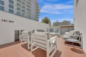 Eden Escape 1 BR 2202 Walk to FLT Beach