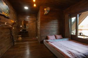 Nhà Trong Bản - Homestay Măng Đen