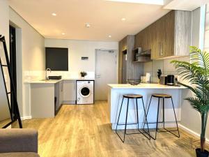 Soft Stay One-Bedroom