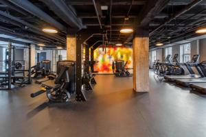 Blueground West Loop gym roof nr Park CHI-1050