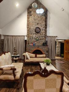 Captains Cabin