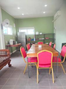 บ้านยาย Pool Villa