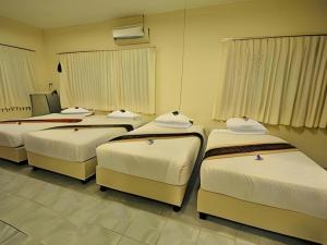 Piyaporn Hill Paradise Hotel