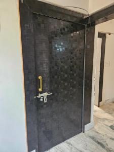 Pandit Devki Nandan Dharamsala & Guest House