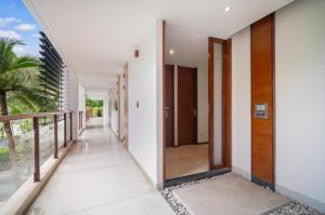 Stylish 2BR Resort Condo with Seaview Surin