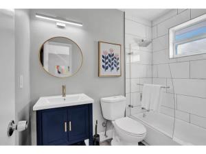 Rustic Retreats Beachy 1BR for 4 guests in the heart of Fort Lauderdale