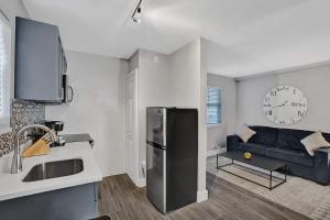 Rustic Retreats Cozy 1BR For 4 Guests In The Heart Of Fort Lauderdale