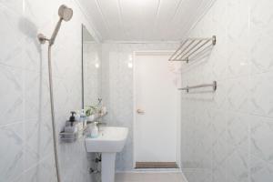 Seoul Memory 관광 중심지 30분 이내, 낙성대역 4분, 강남, 홍대, 명동 25분, 최대 5인