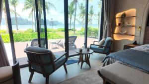 Sonasea V3R-03 Villa de M Harrison