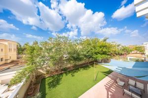 Luxury Spacious 5 bed Villa Pool and Garden
