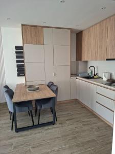 Vidik jacuzzi apartment Divcibare