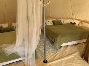 Hillside Bio Glamping