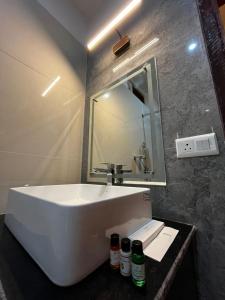 Ishana Mukteshwar - Luxurious Villas