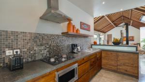 Villa Anjali Orange by Villa Finder